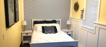 Bridgetown Bungalow: The perfect cozy getaway! A Pet Friendly Studio