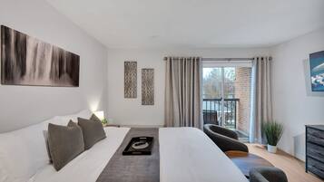 1 bedroom, desk, iron/ironing board, free WiFi