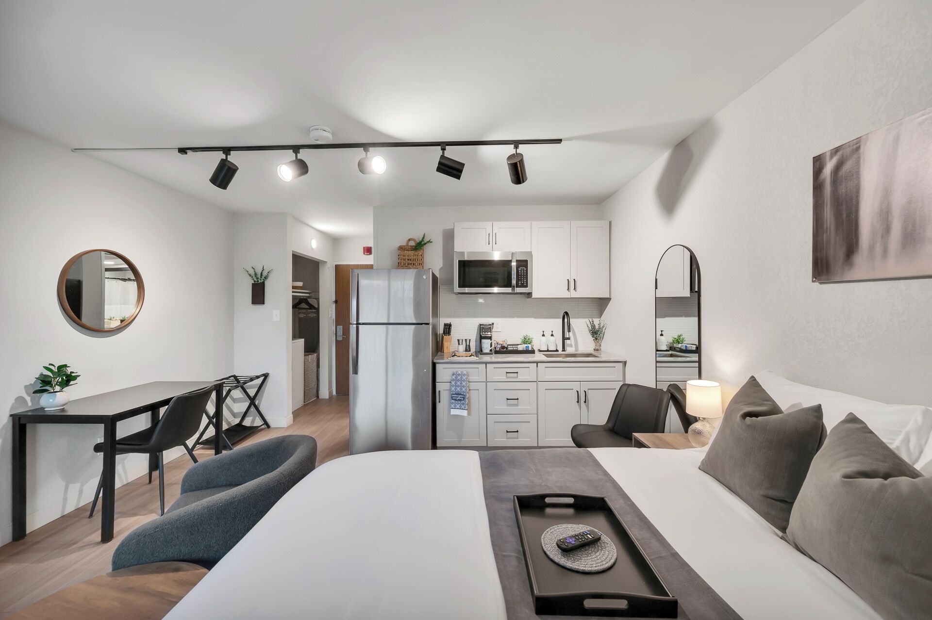 1 bedroom, desk, iron/ironing board, free WiFi