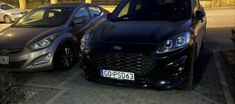 2-Zimmer-Wohnung mit Klimaanlage, separater Waschmaschine und Trockner