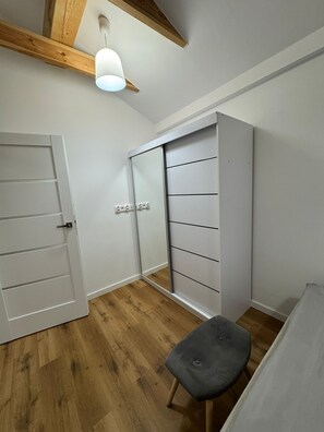 Interior - New, modern, and fully equipped 2-BDR apartment with AC, separate washer & dryer (Bolesławiec)