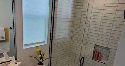 Secure 1BD/1BA Gem in a Private Community