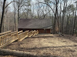 Exterior - Log cabin located in Morris, Ga (Morris)