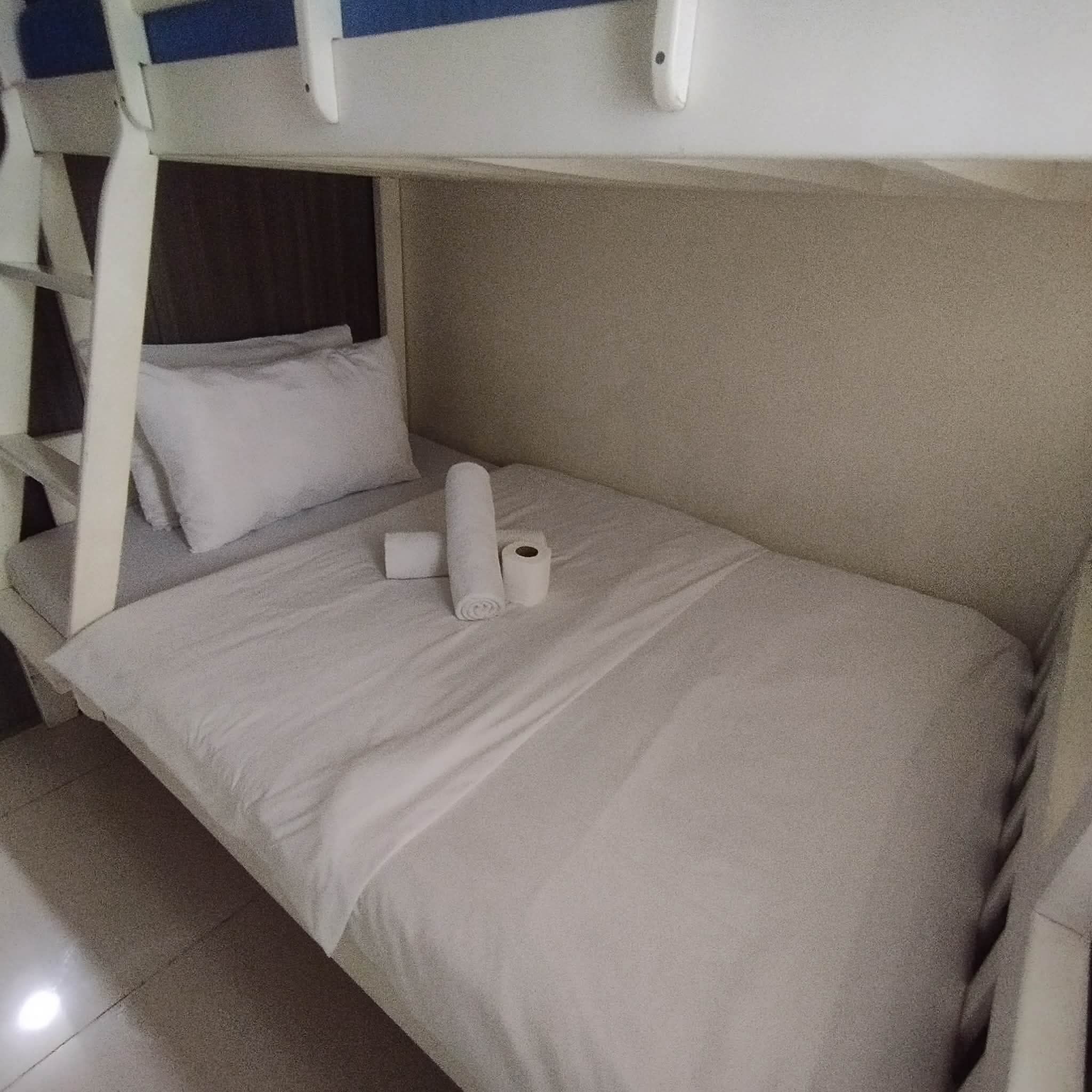 アイロン / アイロン台、WiFi、ベッドシーツ