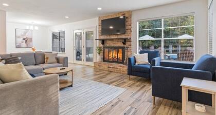 Rhythm Retreat: Stunning 5-bedroom in Austin with Large Pool, Game Room, Firepit
