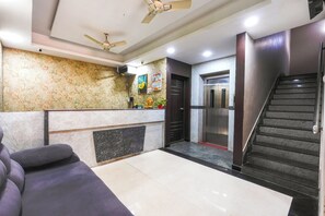 Interior - Hotel Mini Escape Perungalathur  (Chennai)