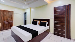 ห้องดีลักซ์ | โต๊ะทำงาน, พื้นที่ทำงานแบบใช้แล็ปท็อป, Wi-Fi ฟรี