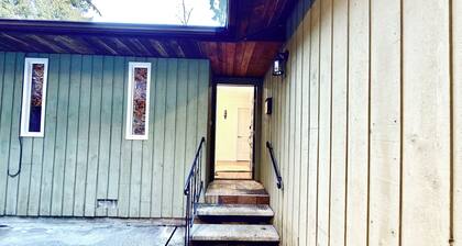 Emerald 3Bed 1Bath Rancher 2C-D W/EvEs+Spa+BBQ+RKE