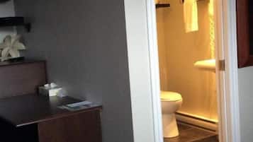 Iron/ironing board, free WiFi