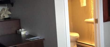 Economy Double Room, Balcony, Courtyard View | Iron/ironing board, free WiFi