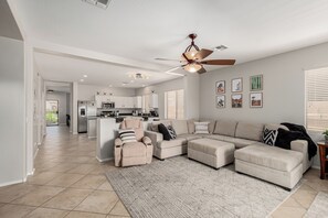 Smart TV, DVD player, books, video library - Large Single Story in Surprise with Pool Heat Included, Mins. from Loop 303 (Surprise)