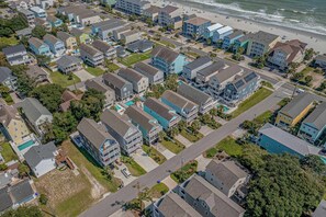 Exterior - Steps to Beach, Private Pool, Sleeps 14 | Sea Gem (Surfside Beach)