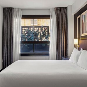 1 makuuhuone, silitysrauta/-lauta, Wi-Fi