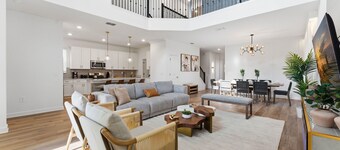 Stylish Family Villa, Themed Rooms, Pool