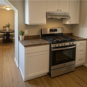 Microondas, horno y parrilla de estufa