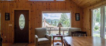 Treetop Cottage - views of 4th lake - 3 bedroom 1 bath close to Inlet