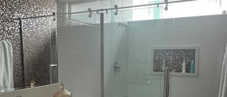 Dusche, Handtücher
