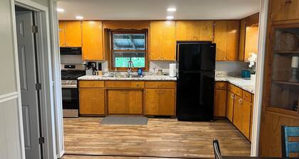 Rustic 3Bed 2Bath Home near Downtown PDC