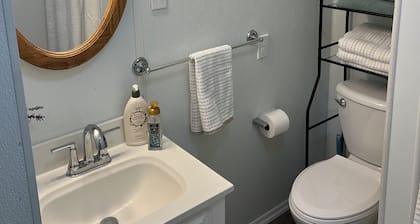 Rustic 3Bed 2Bath Home near Downtown PDC