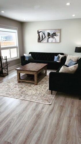 Modern  4Bdrm 3 Bath Family Home in quiet area in Meadowvale with kids play room