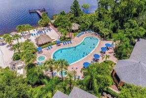 Outdoor pool, a heated pool - Poolside Near Disney 1st Floor *no resort fees* (Davenport)
