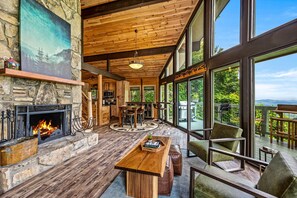 Interior - Sunrise View Chalet-3-bedroom with Epic Mountain & Ski Lift Views (Gatlinburg)