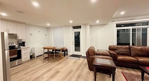 Interior - Spacious 2BR 2BA Retreat | Walkout Suite (Calgary)