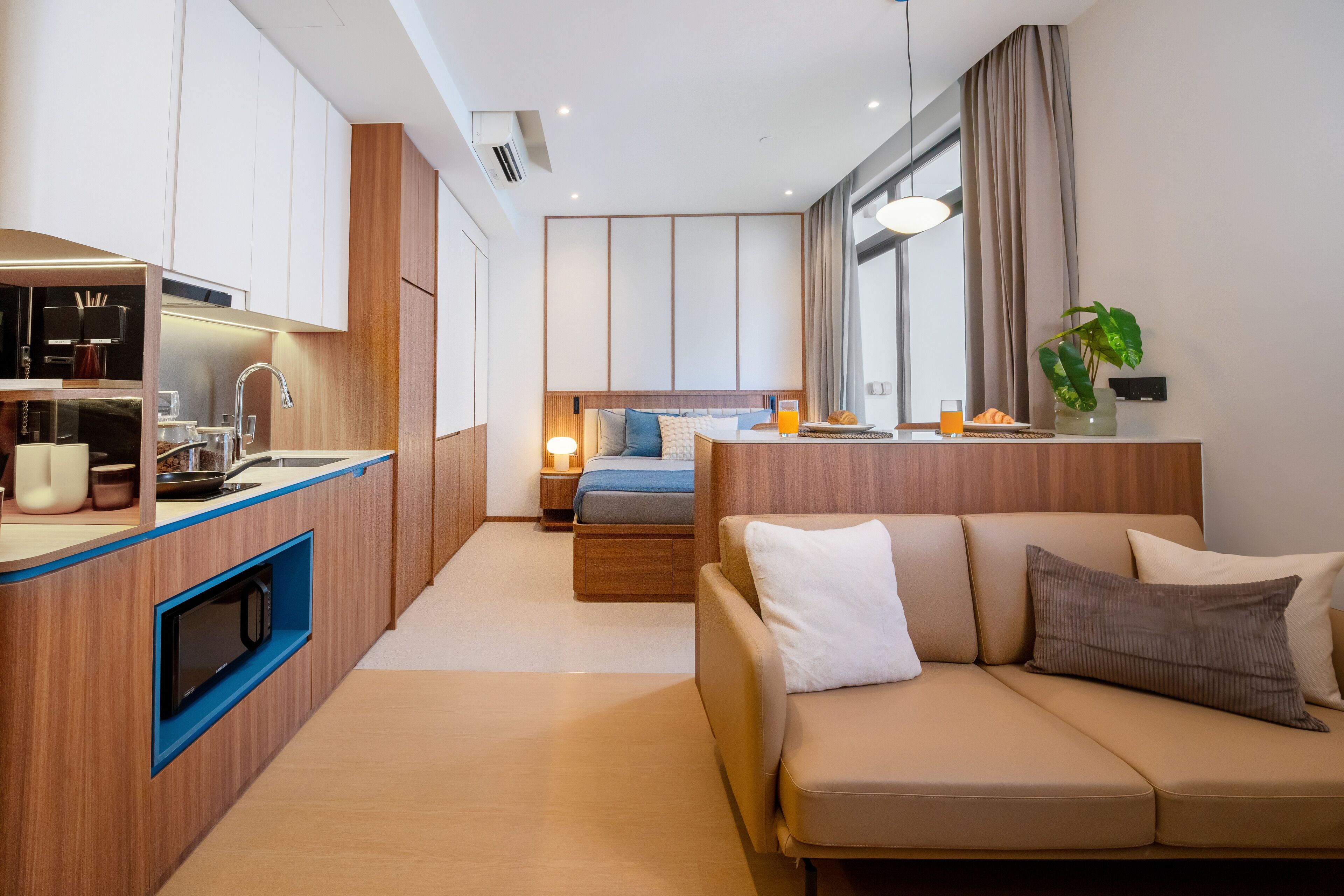 Junior Studio, City View | Living area