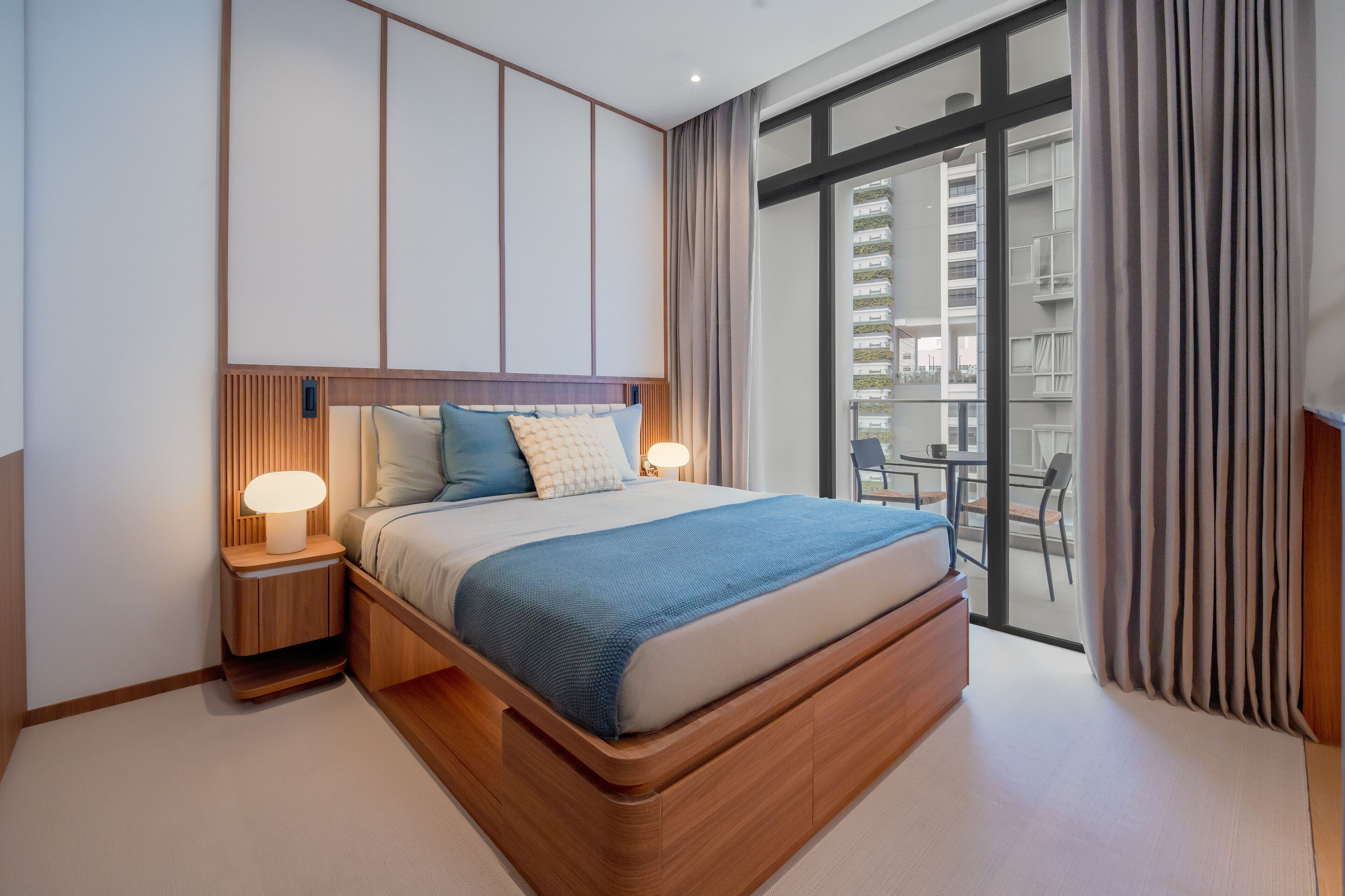 Junior Studio, City View | Desk, laptop workspace, blackout curtains, iron/ironing board