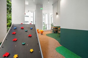 Children’s play area – indoor