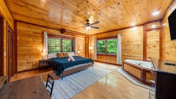 6 habitaciones, tabla de planchar con plancha, wifi y ropa de cama