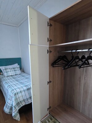 Internet, bed sheets - Room Downtown Punta Arenas (Punta Arenas)