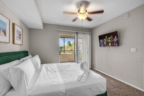 1 Schlafzimmer, Schreibtisch, Bügeleisen/Bügelbrett, Reisekinderbett