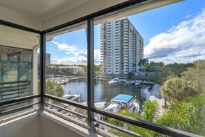 Interior - FTL 1BR Near Beach | Pool + Free Parking (Fort Lauderdale)