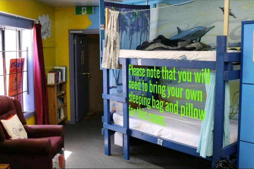 12 Beds Mixed Dormitory, No Linen, Own sleeping bag | Free WiFi