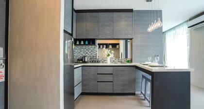 Stylish 2BR Condo in Citygate Phuket â Walk to Beach, Clean & Breezy Stay