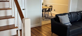 Close to Masters’s, Hospitals & Downtown
