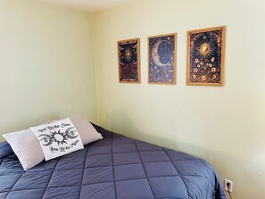 2 chambres, bureau, fer et planche à repasser, Wi-Fi gratuit