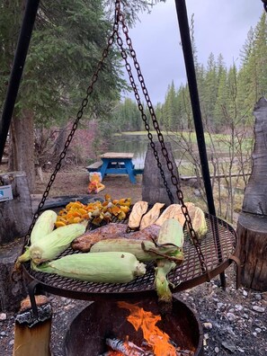 Property grounds - CAA Bed & Breakfast Rundle (Canmore)