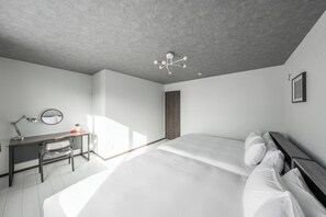 Huoneisto | Työpöytä, silitysrauta/-lauta, ilmainen Wi-Fi