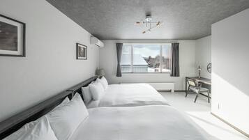 Apartment | Desk, iron/ironing board, free WiFi