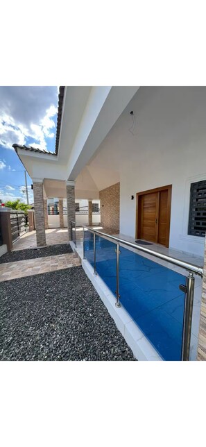 Pool - Spacious, Luxurious & modern house with 3-bedroom in Bonao. (Bonao)