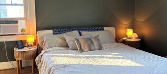 Spacious & Bright 1927 Home, 30 Min to NYC