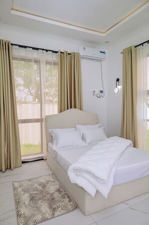 3 Schlafzimmer, Bügeleisen/Bügelbrett, WLAN, Bettwäsche