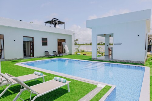 Elegant Kaya | Private Pool, Private Compound & Family-Friendly Comfort in Diani