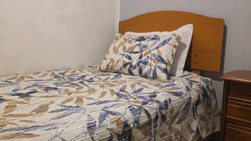 Internet, bed sheets
