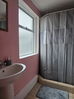 Towels, soap, toilet paper