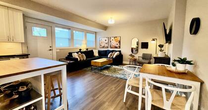 Fields & Fences Suite â Cozy Rural Stay in Historic Fort Langley
