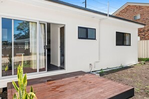 Exterior detail - Family- friendly Spacious 4BDR Home• Free parking (Wyong)