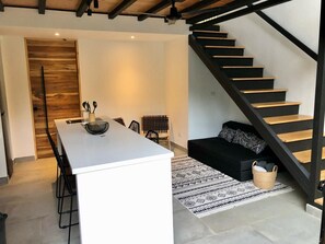 Interior - Comfortable, Modern Vibe & Well Located (Cocles)